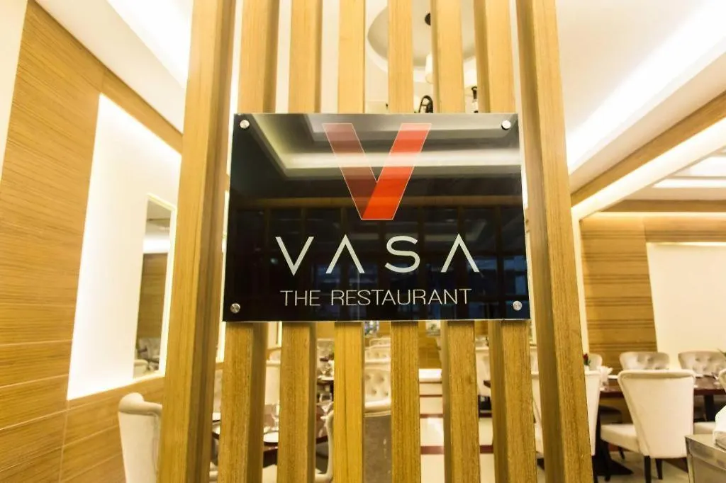 Nordic Hotels Dhaka 5*,